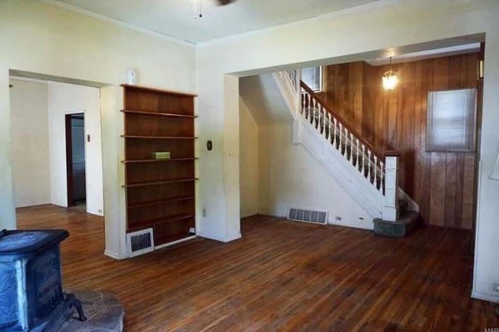 Photograph of a rehab on Cambridge Avenue in Maplewood, Missouri for PRP Properties