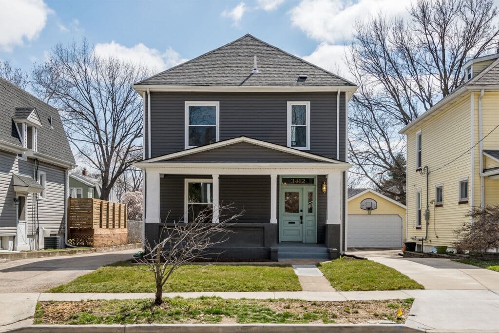 Photograph of a rehab on Oxford Boulevard in Maplewood, Missouri for PRP Properties.