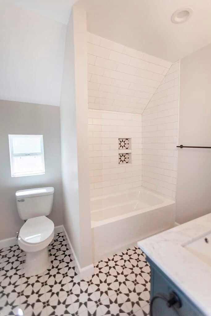 Photograph of a rehab on Commonwealth Avenue in Maplewood, Missouri for PRP Properties.
