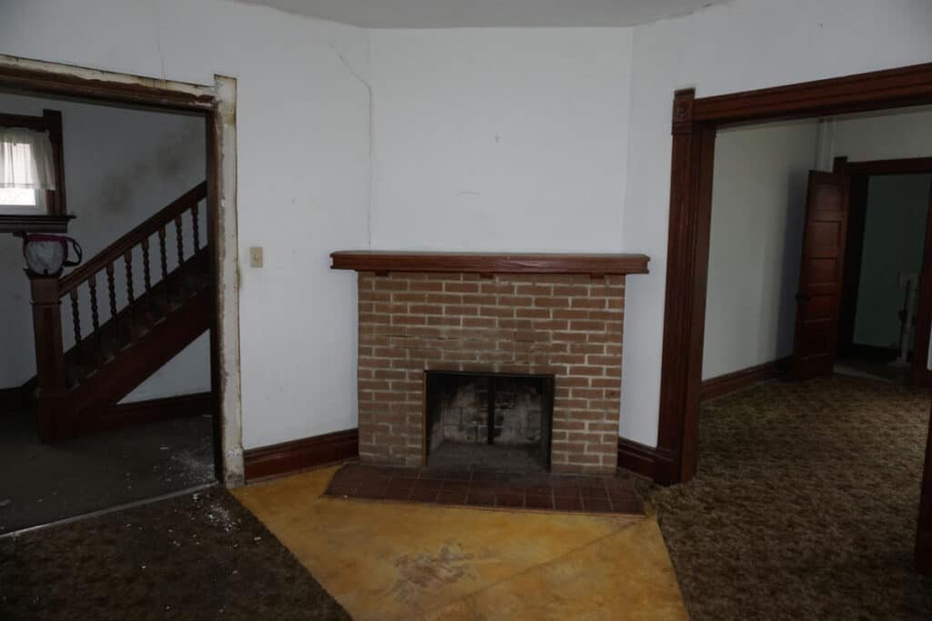 Photograph of a rehab on Commonwealth Avenue in Maplewood, Missouri for PRP Properties.