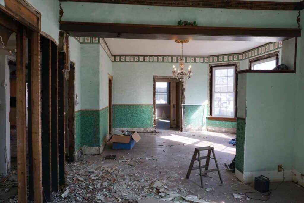 Photograph of a rehab on Maple Avenue in Maplewood, Missouri for PRP Properties.