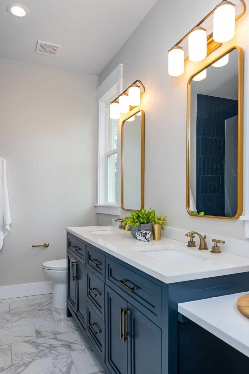 Photographs of a rehab on Oxford Boulevard in Maplewood, Missouri for PRP Properties.